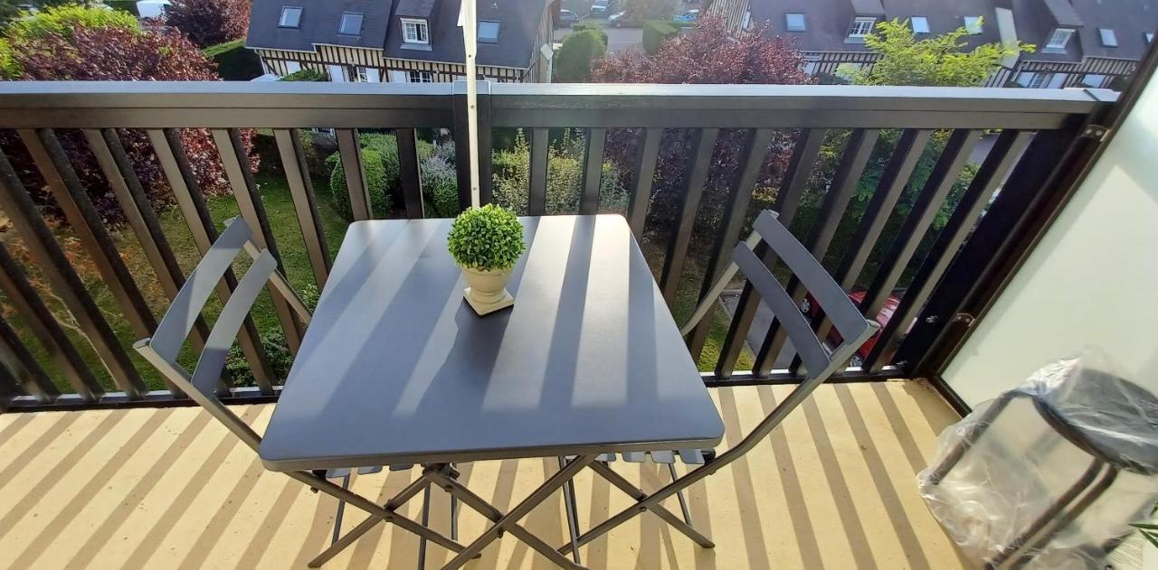T2 Cosy/Balcon Sud Ouest/300M-Mer/Villers Sur Mer Esterno foto